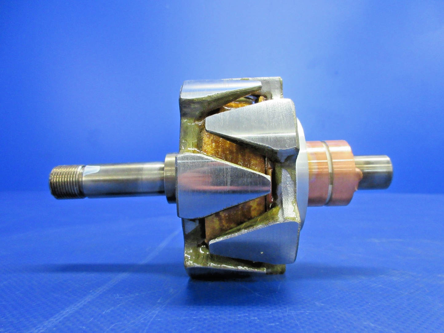 Hartzell Long Rotor Shaft P/N ES40009-1 NOS (0326-966)2