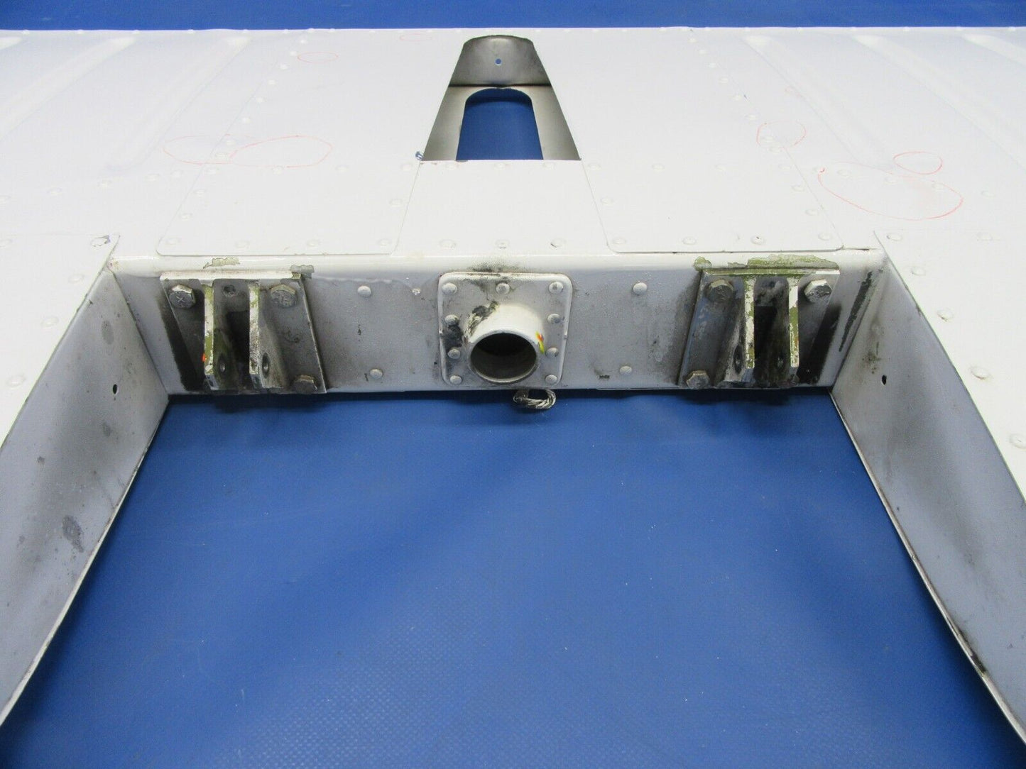 Minor Damage Piper PA-32RT-300T Lance II Stabilator Assy P/N 38400-03 (0724-12)