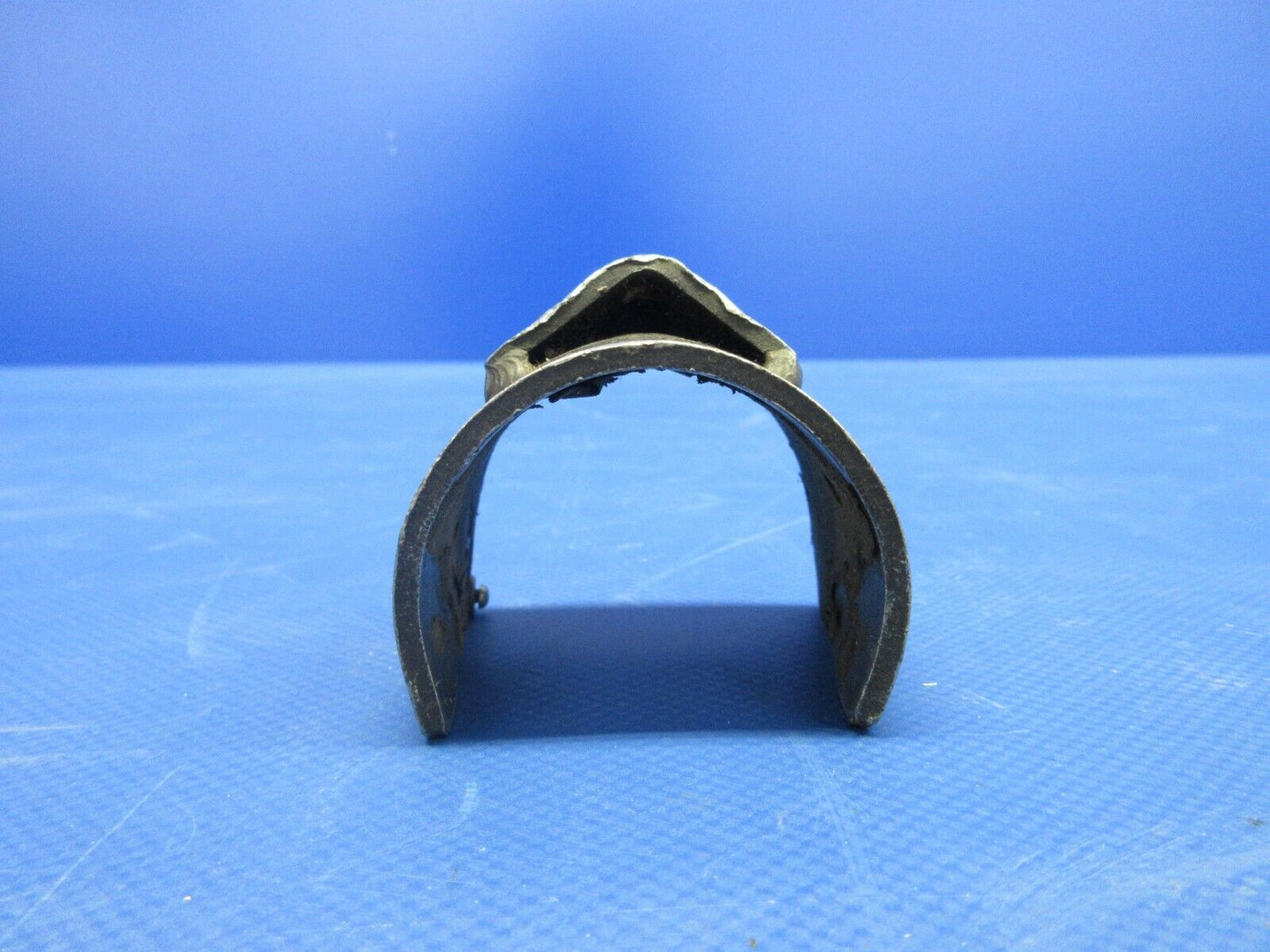 Cessna Round Main Landing Gear Leg P/N 1200031-1 (0424-1095)