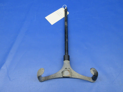 Cessna 150 Control Wheel / Yoke P/N 0513240-16 (0424-1065)