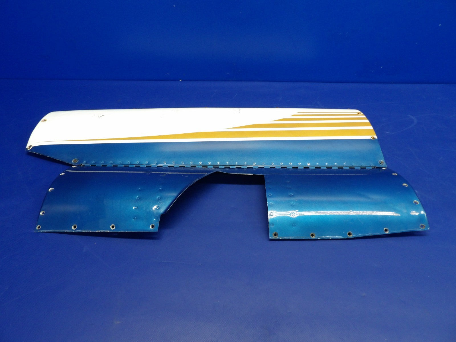 Cessna 421 Upper & LWR LH OTBD Engine Cowl Door P/N 5052020-201 (0726-1247)4