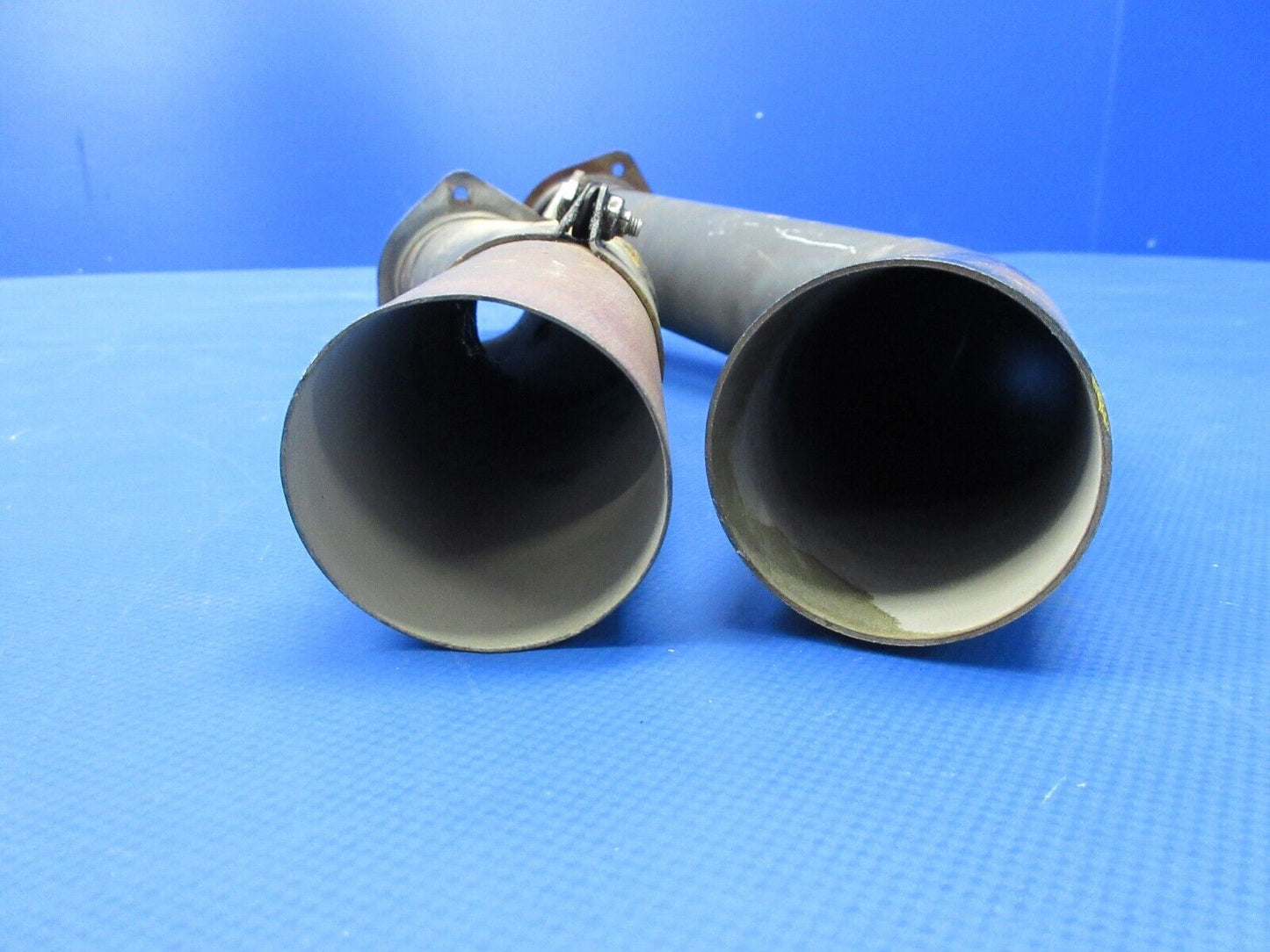 Beech 95 / D95A Travel Air LH Engine Exhaust Risers Doyn Conv. 540 (0824-1250)