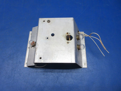 Beech C23 Sundowner Overhead Light Bracket P/N 169-364031-3 (0924-1460)