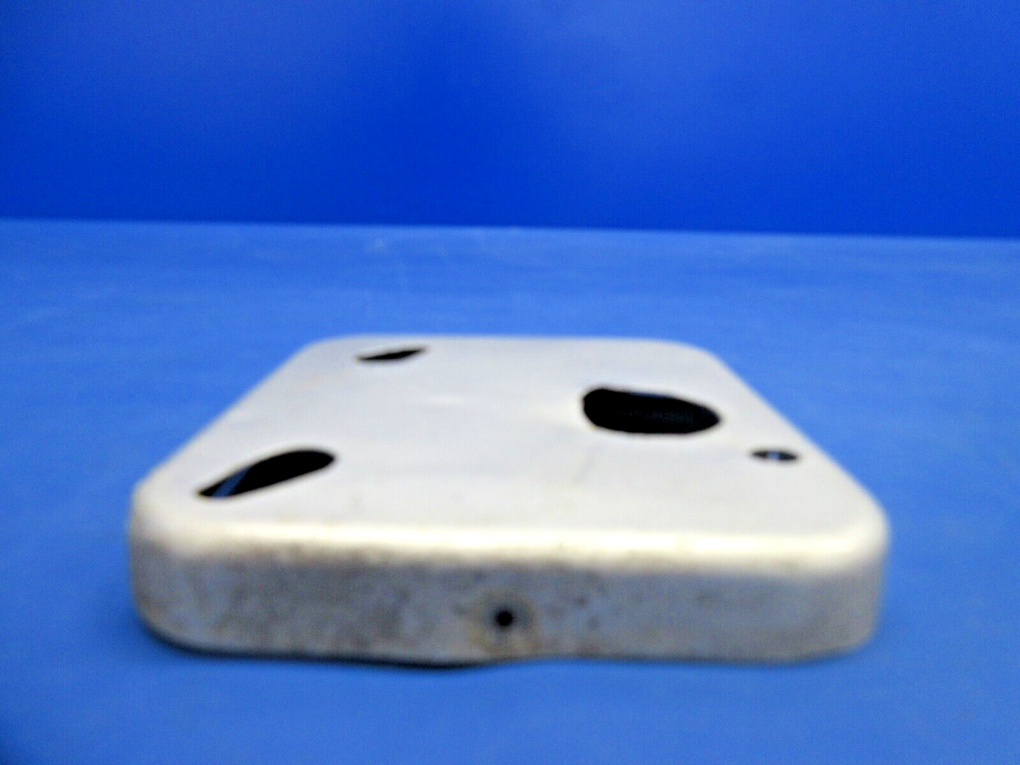 Bell 47J-2 Push-Pull Throttle Can Box Cover P/N 47-631-294-1 (1124-925)