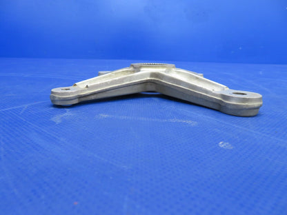 Beech F35 Bonanza Landing Gear Actuator Retract Arm P/N 45-810090 (0726-468)4