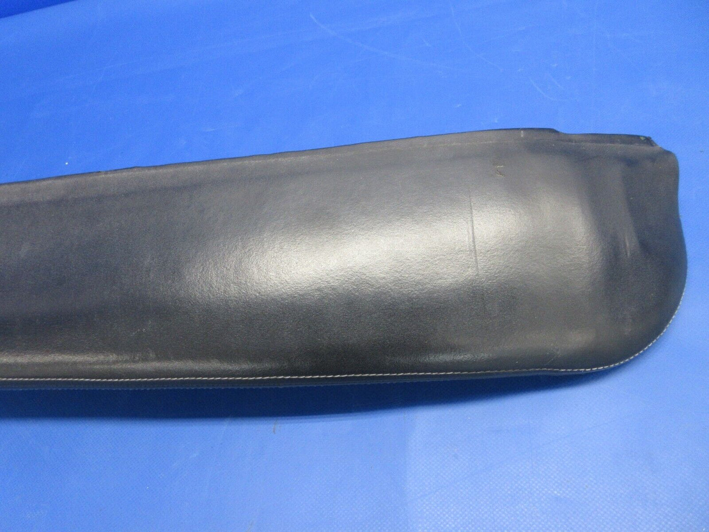 Piper PA-34-200T Seneca II Glare Shield Assy P/N 78109-04 (0524-2059)