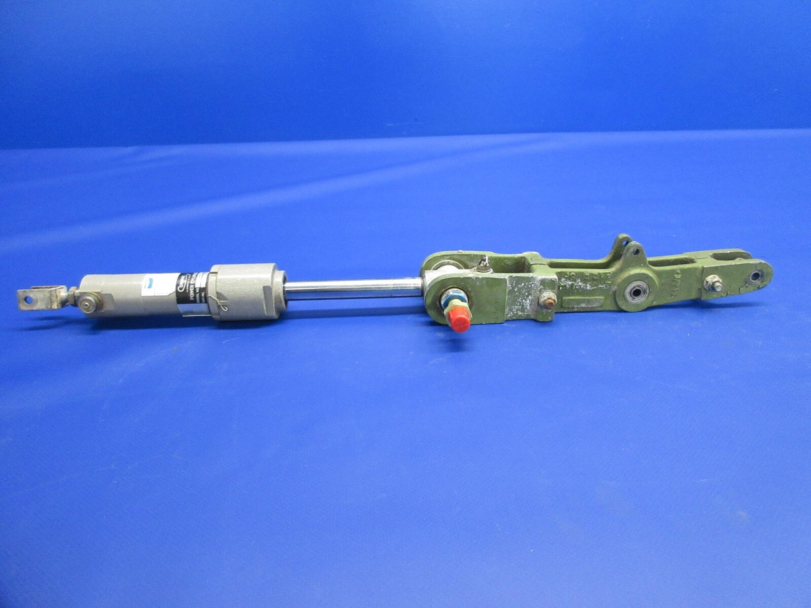 Bell 47J-2 Helicopter Power Cylinder & Bellcrank 47-724-104-12 CORE (1124-947)2