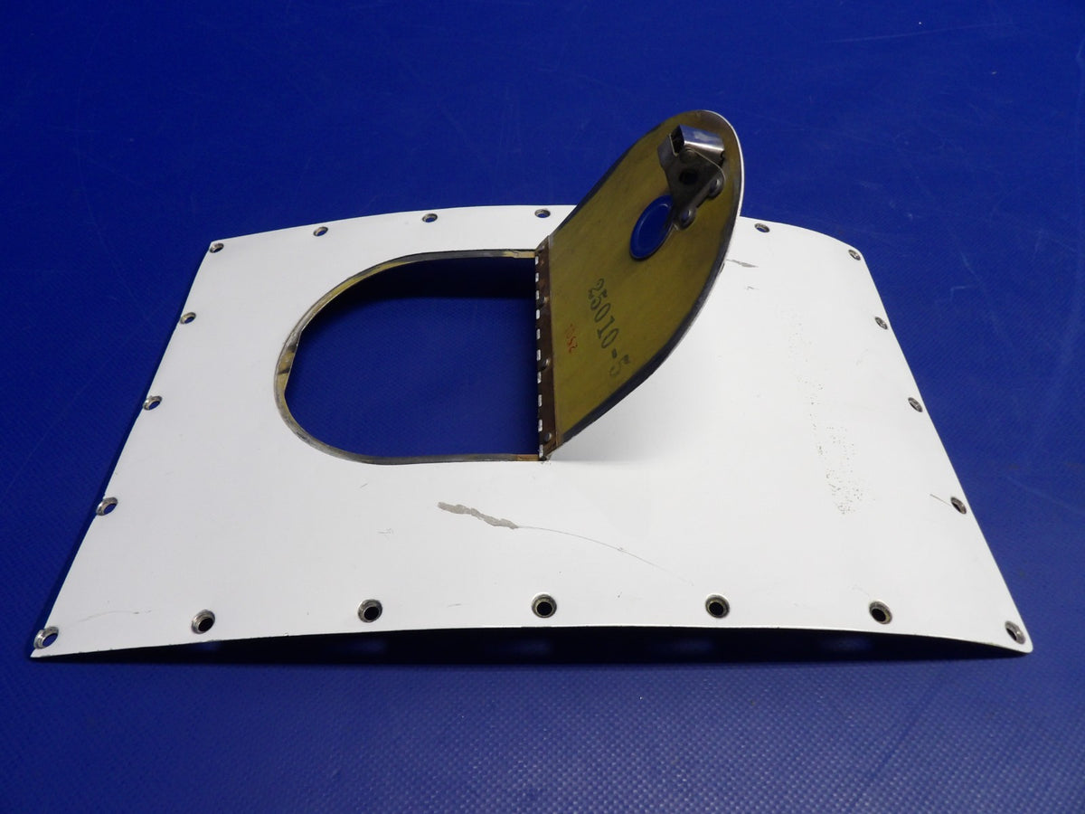 Piper PA-31T1 Cheyenne Engine Nacelle Oil Access Door P/N 50474-0 (0626-1417)8