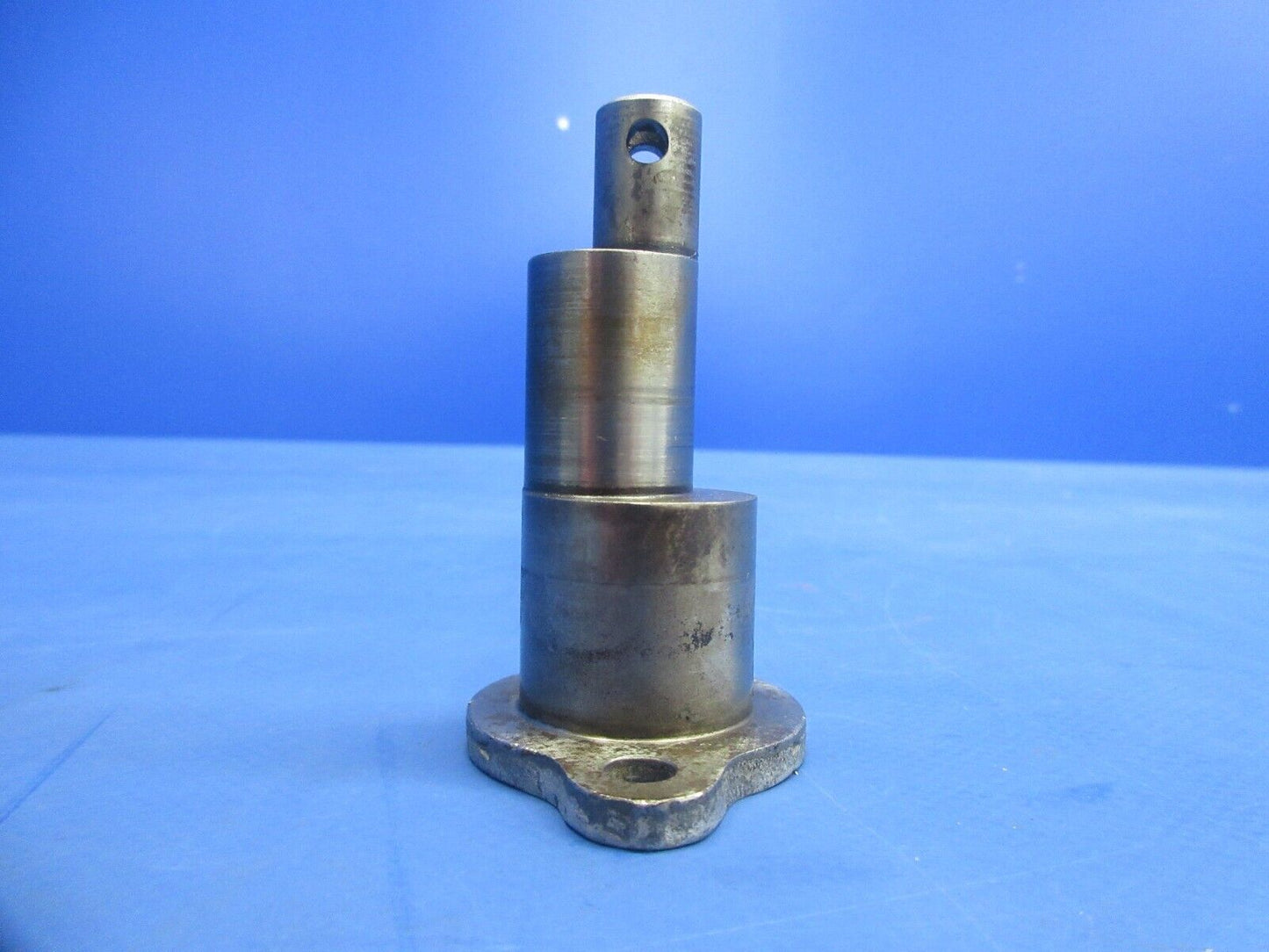 Continental O-470-R Idler Gear Support Pin P/N 534728 (0924-758)