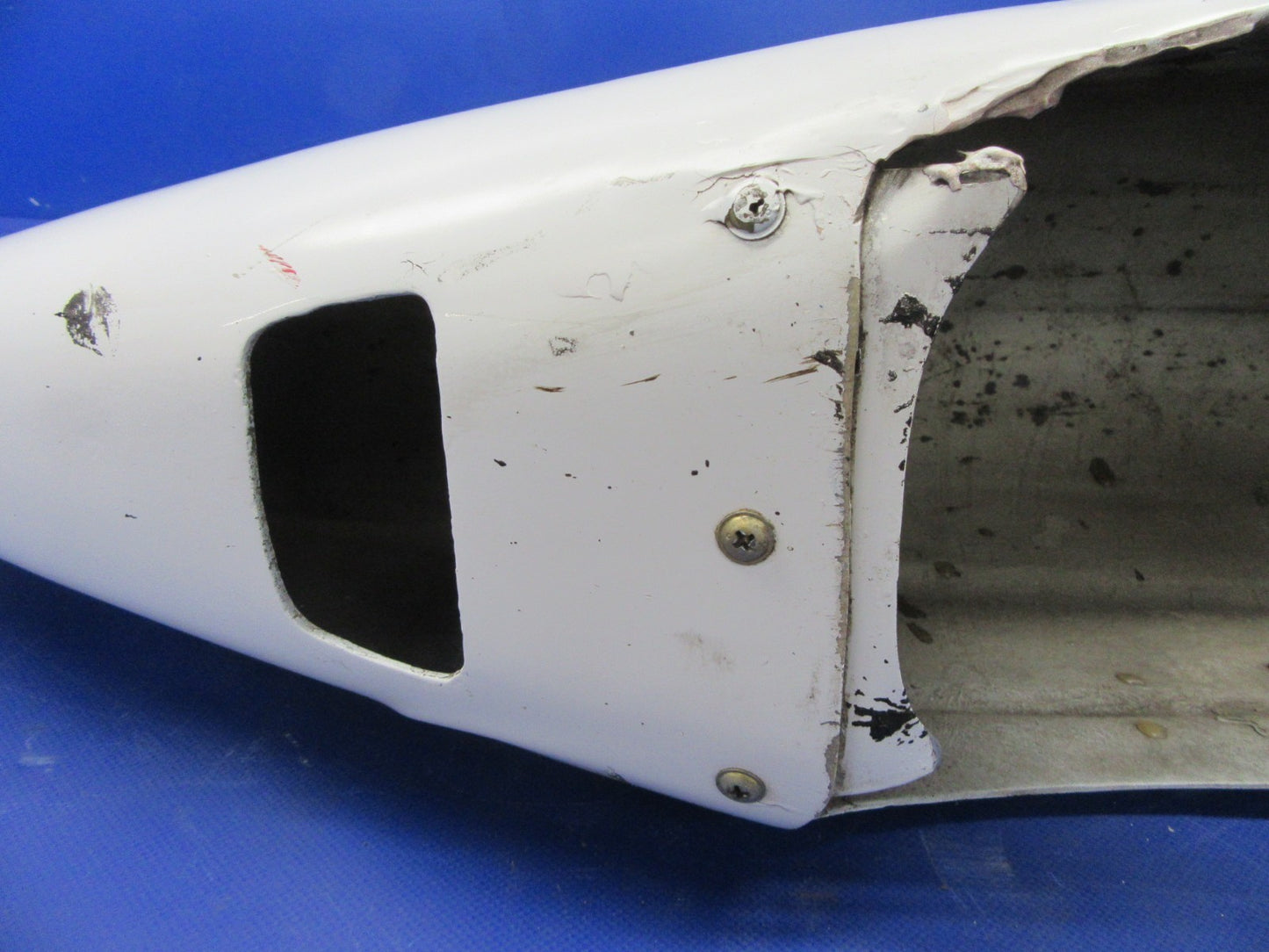 =Cessna 172 / 172G LH  Wheel Pant / Fairing P/N 0741046-201 (0326-15)6
