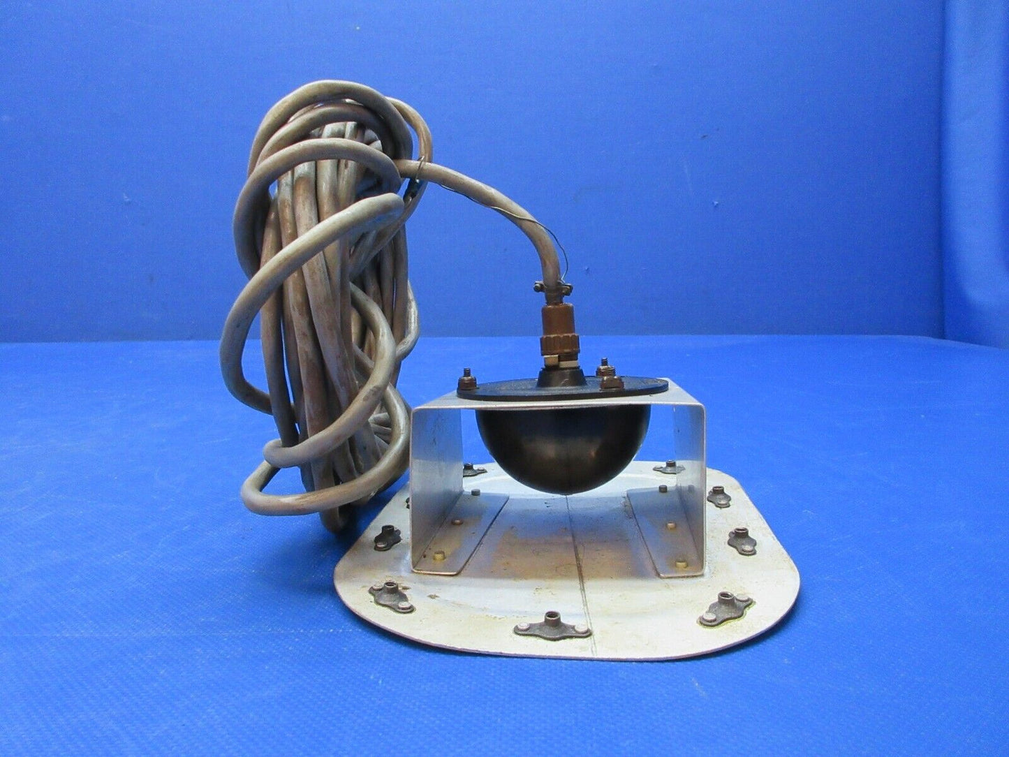 Aviation Instrument Mfg. 254-13 Flux Detector (1124-1208)