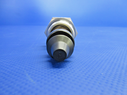 Cessna 310 / 310N Standard-Thompson Control Valve P/N 8A615-001 (0926-745)8