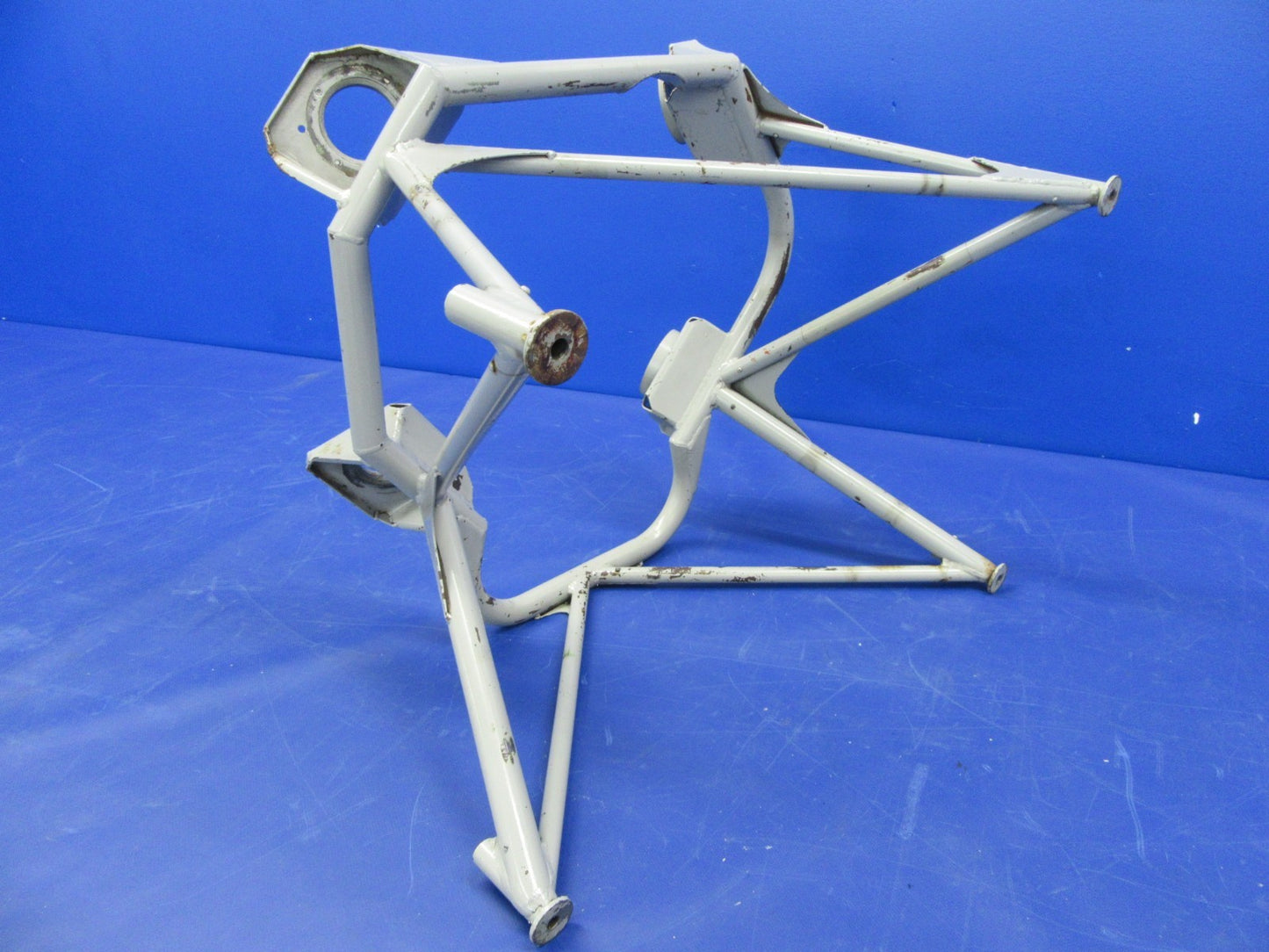 Beech 76 Duchess Engine Mount P/N 105-910019-1 (0326-50)2