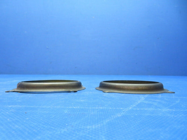 Beech C23 Sundowner Light Retainers P/N 169-110000-235 LOT OF 2 (0824-201)