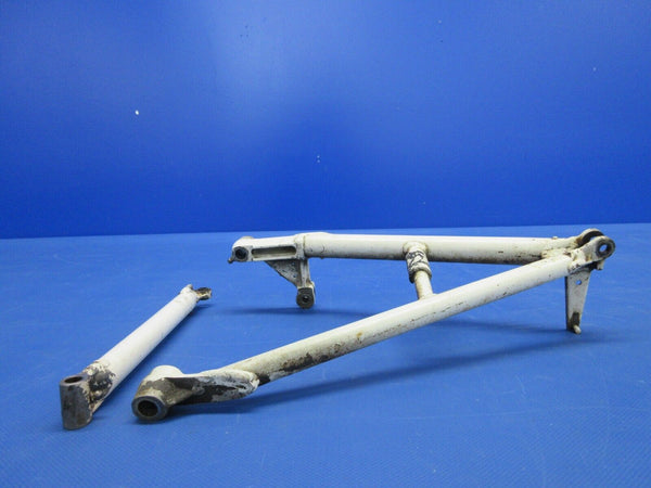 Beech 95 / D95A Travel Air Nose Gear Retract Brace Assy 95-824018 (0524-1165)