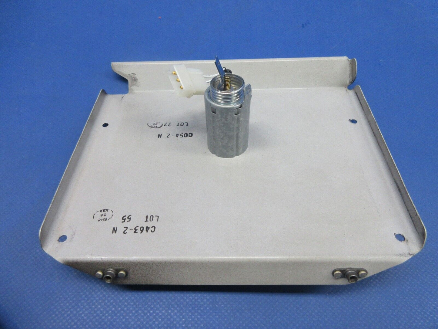 Robinson R44 II Helicopter Mid Cabin Tunnel Access Panel Cover C054-2 (072-902)