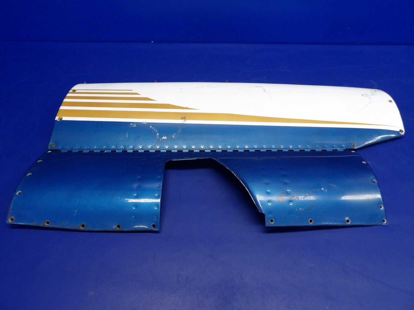 Cessna 421 Upper & LWR RH OTBD Engine Cowl Door P/N 5052020-202 (0726-1248)6
