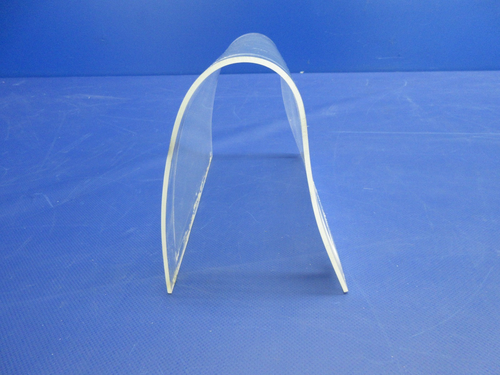 =Cessna 182 / 182L LH Wing Landing Light Window P/N 0722100-3 (0226-1034)10