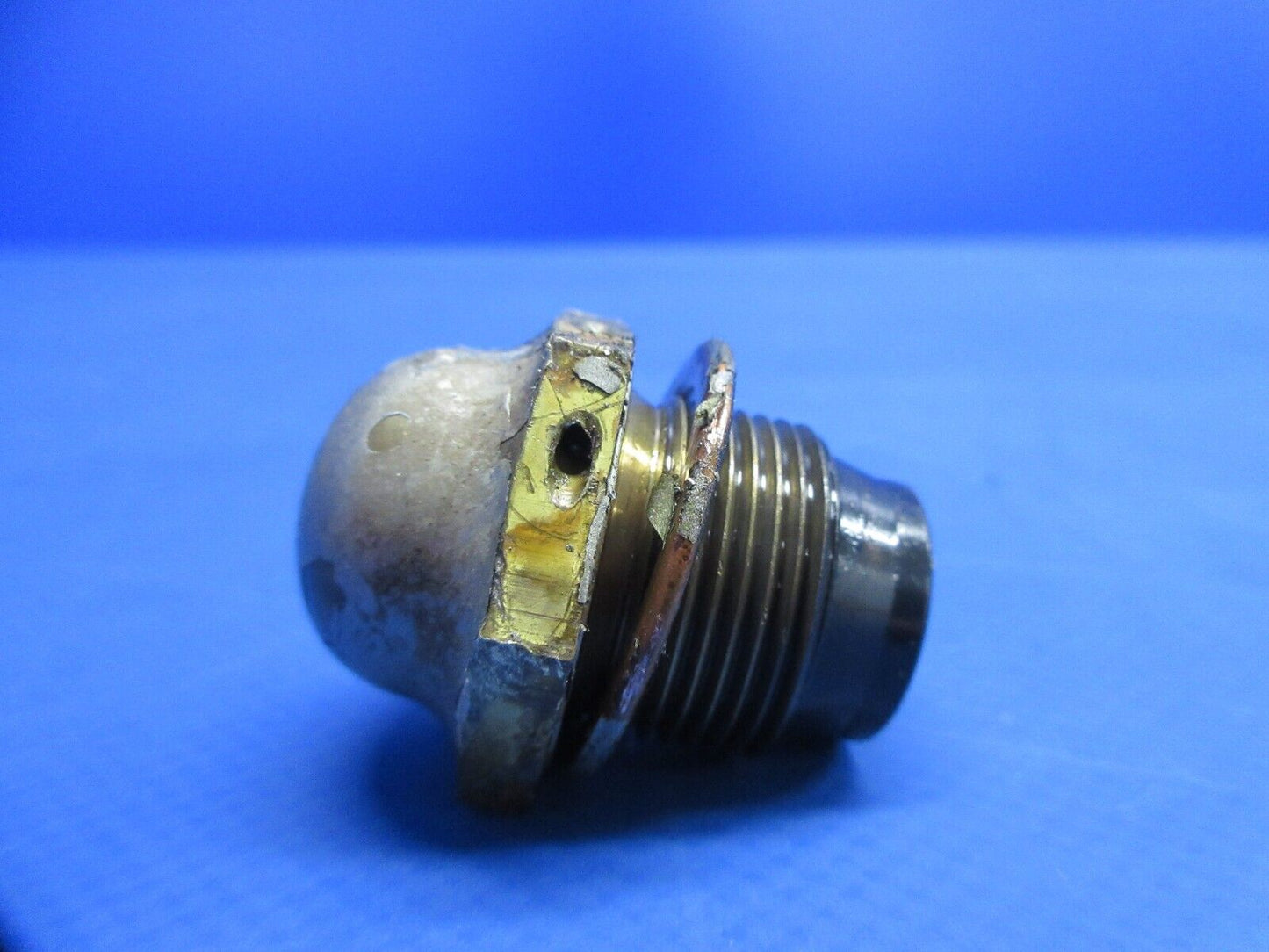 Continental E-225 Oil Pressure Relief Valve Plunger & Cap P/N 21114 (0824-894)