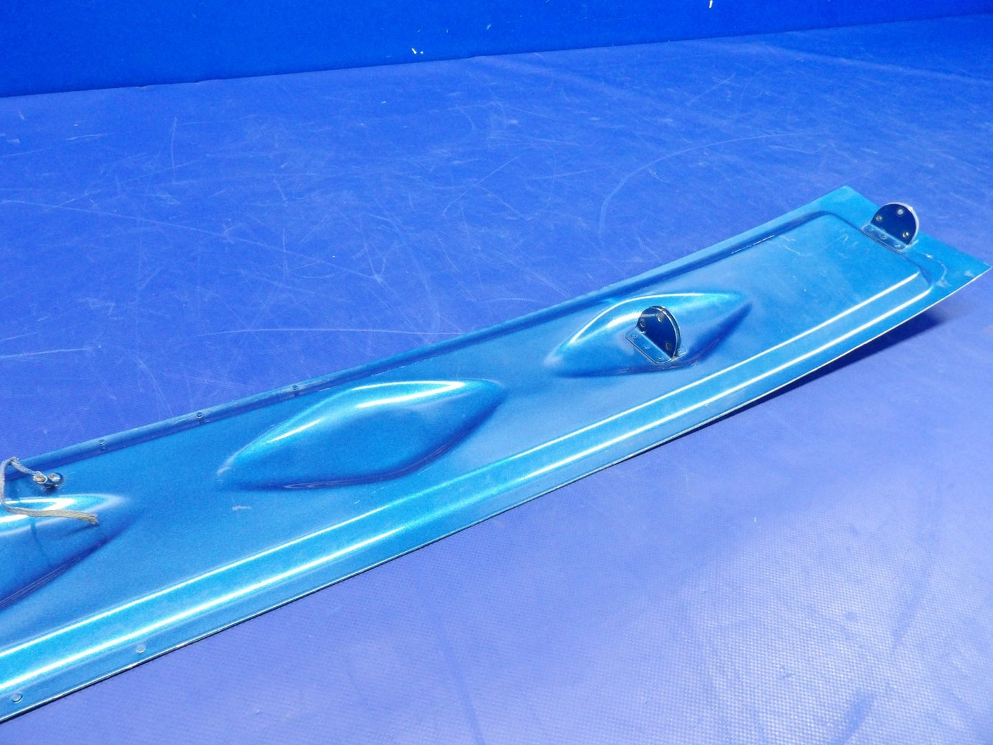 Cessna 421 Left Hand Nose Gear Door P/N 5013076-1 (0626-2059)5