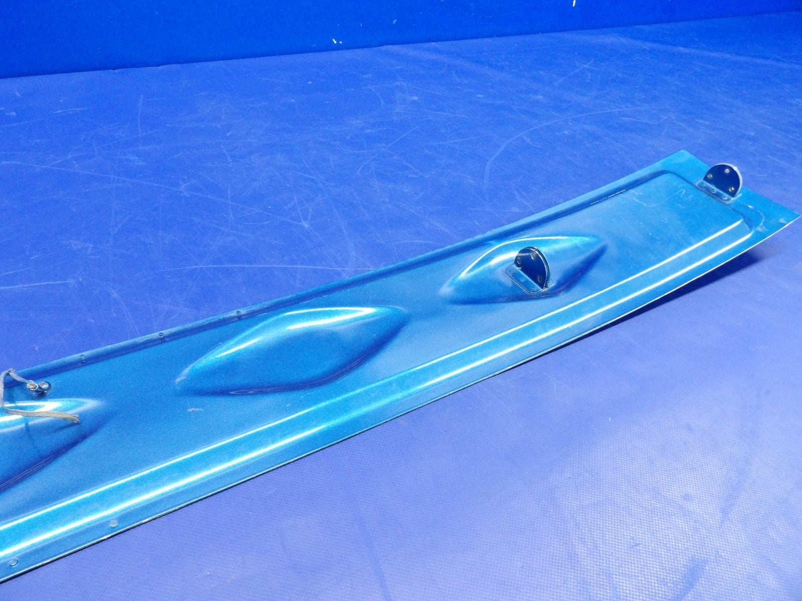 Cessna 421 Left Hand Nose Gear Door P/N 5013076-1 (0626-2059)5