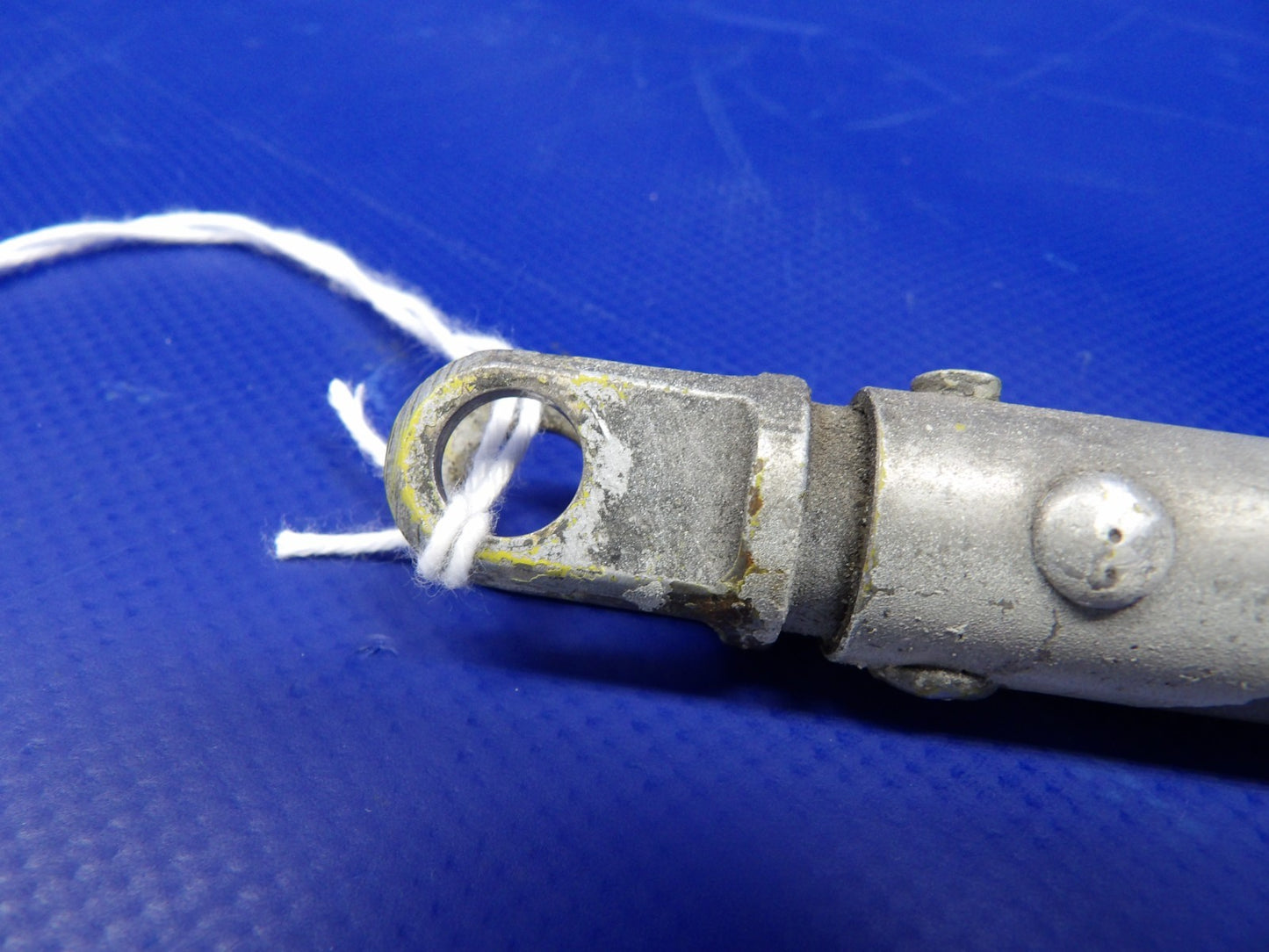 =Beech D95A Travel Air Aft Nose Gear Steering Rod P/N 35-825044-4 (0226-491)5