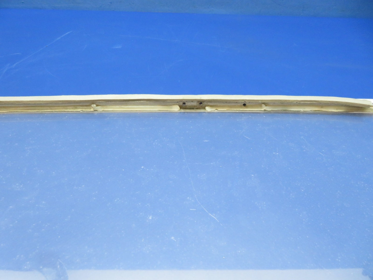 Cessna 140 RH Door Window P/N 0411181-1 (0326-114)11