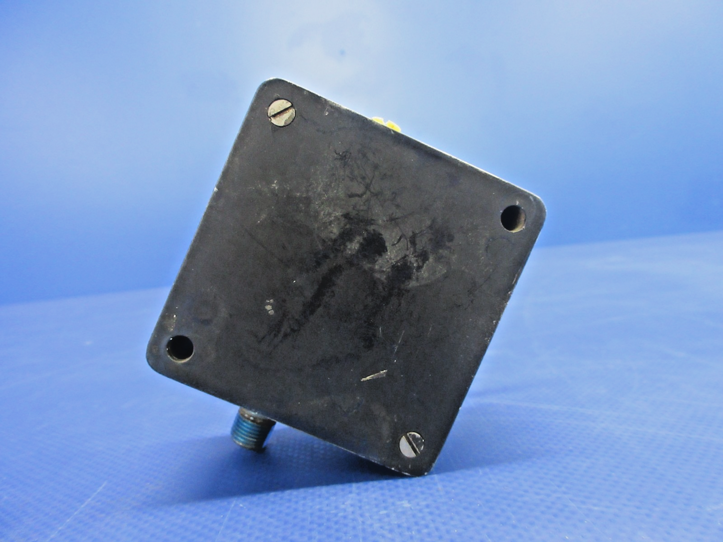 Piper PA-31T1 Cheyenne Fuel Pressure Transducer 0-50 PSI P/N 33093-1 (0626-743)7