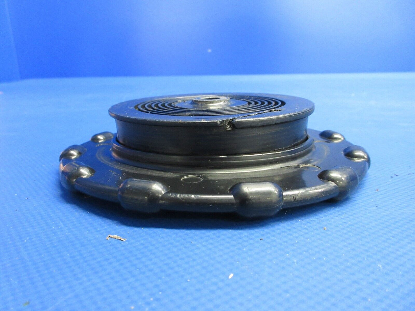 Piper PA-34-200T Seneca II Rudder Trim Wheel Assy P/N 96008-00 (0524-1895)