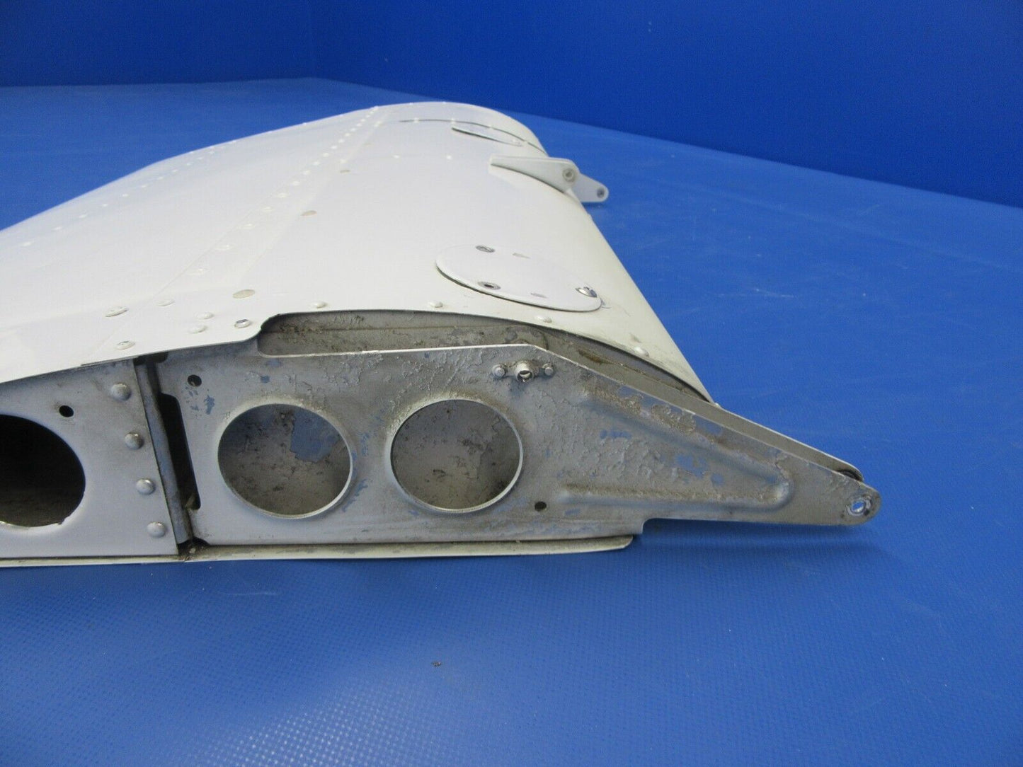 Cessna 337 / P337 RH Inboard Flap P/N 1425010-30 (0424-16)