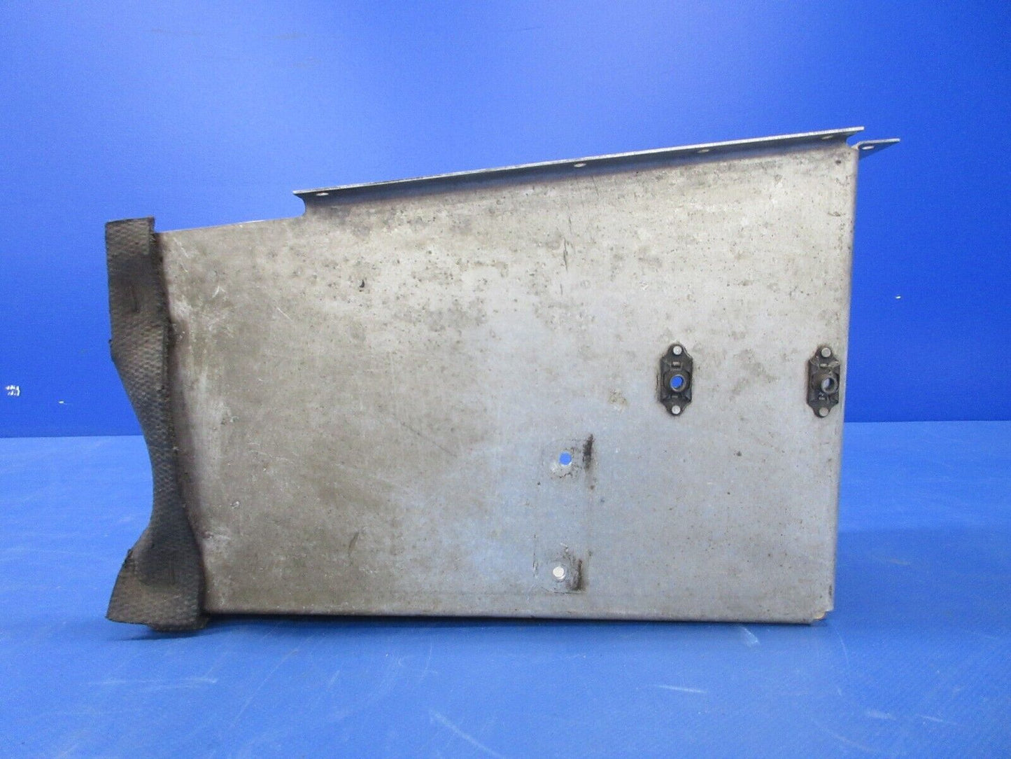 Piper PA-28-181 Fuel Pump & Gascolator Cover Assy P/N 62302-03 (0624-1395)