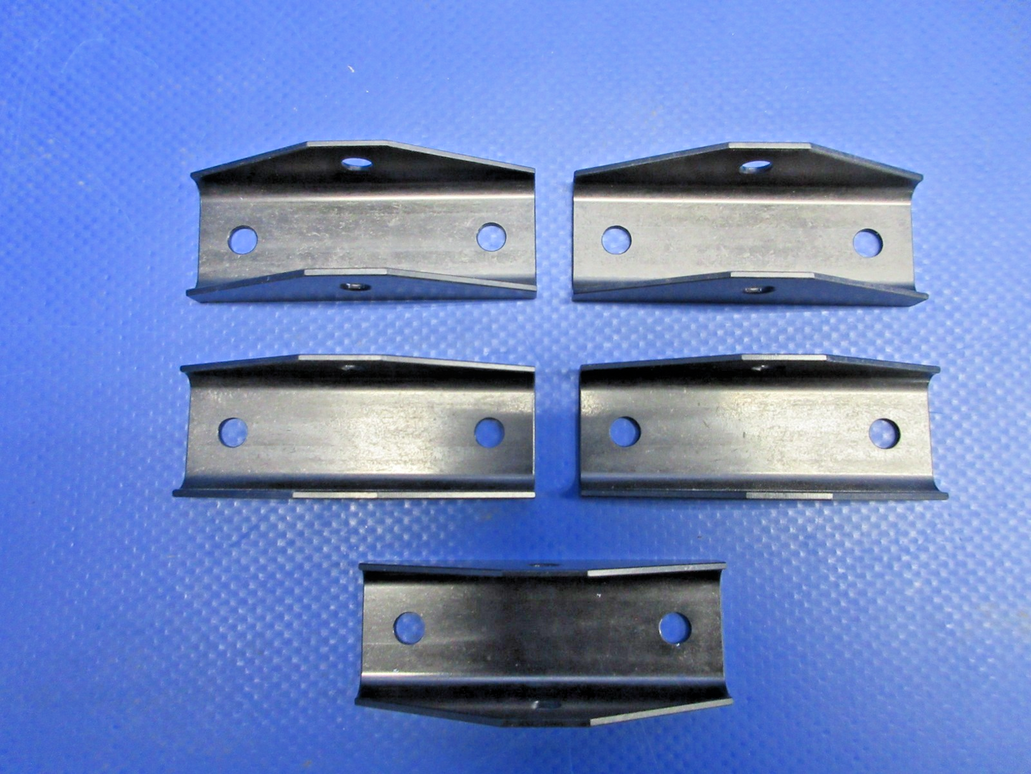 Cirrus SR20 / SR22 Master Cylinder Mount Bracket 11479-002 LOT OF 5 (0326-1007)4