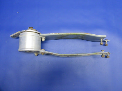 Bell 47J-2 Helicopter Stabilizer Dampener & Support Frame CSC870-5 (1124-949)