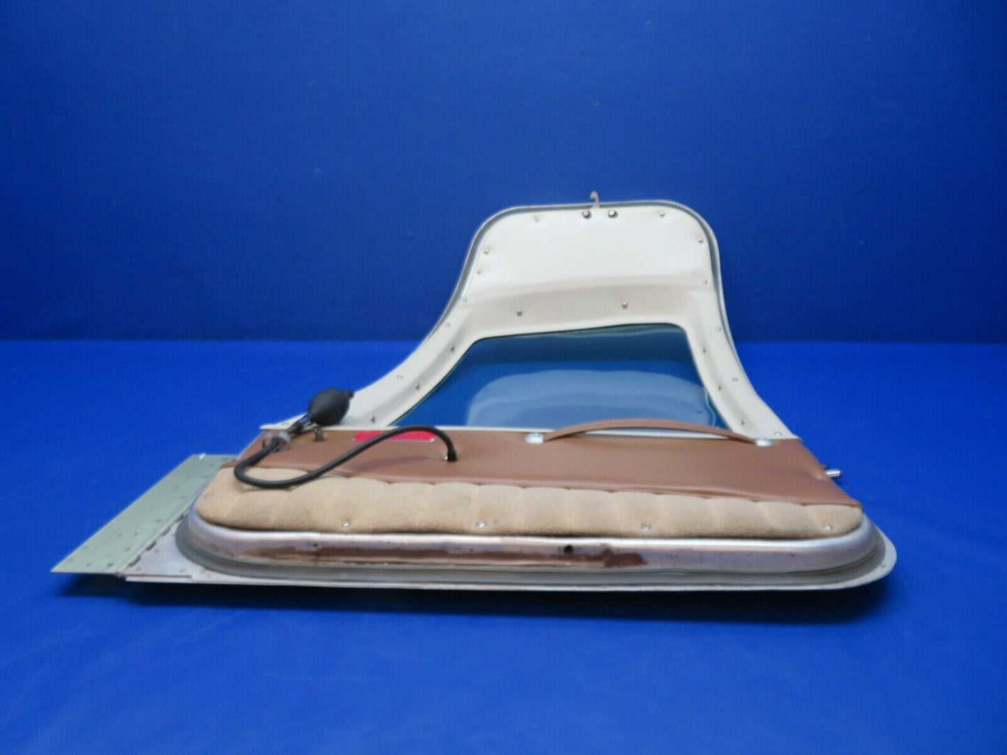 Mooney M20E Cabin Door w/ Hinge & Inflatable Door Seal No Key 3310-6 (0424-164)