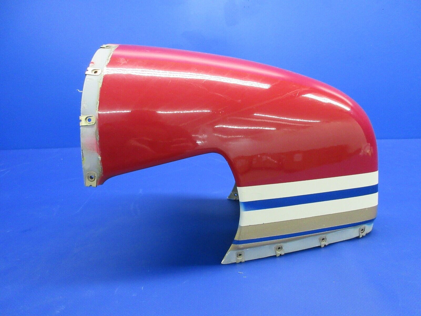 1996 Piper PA-28-181 Archer III Tail Fairing LWR & Upper P/N 66822-9 (1224-2026)