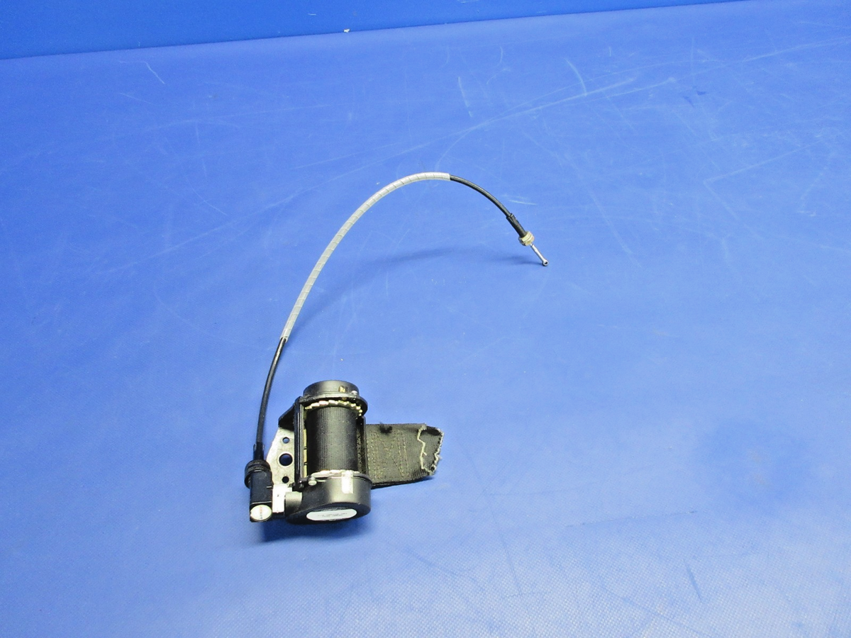 AmSafe P/N 505590-403 Seatbelt Reel with Safety Cable FOR PARTS (0926-896)0