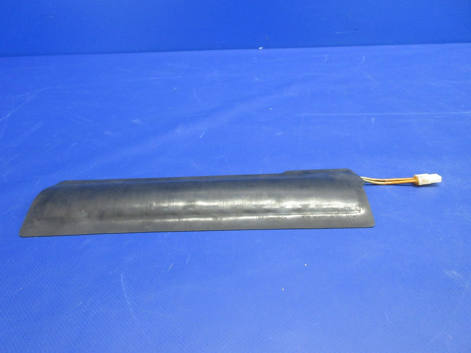B.F. Goodrich Propeller Hot De-Icer Electric Boot 24V 4E2271-10 NOS (0326-709)5