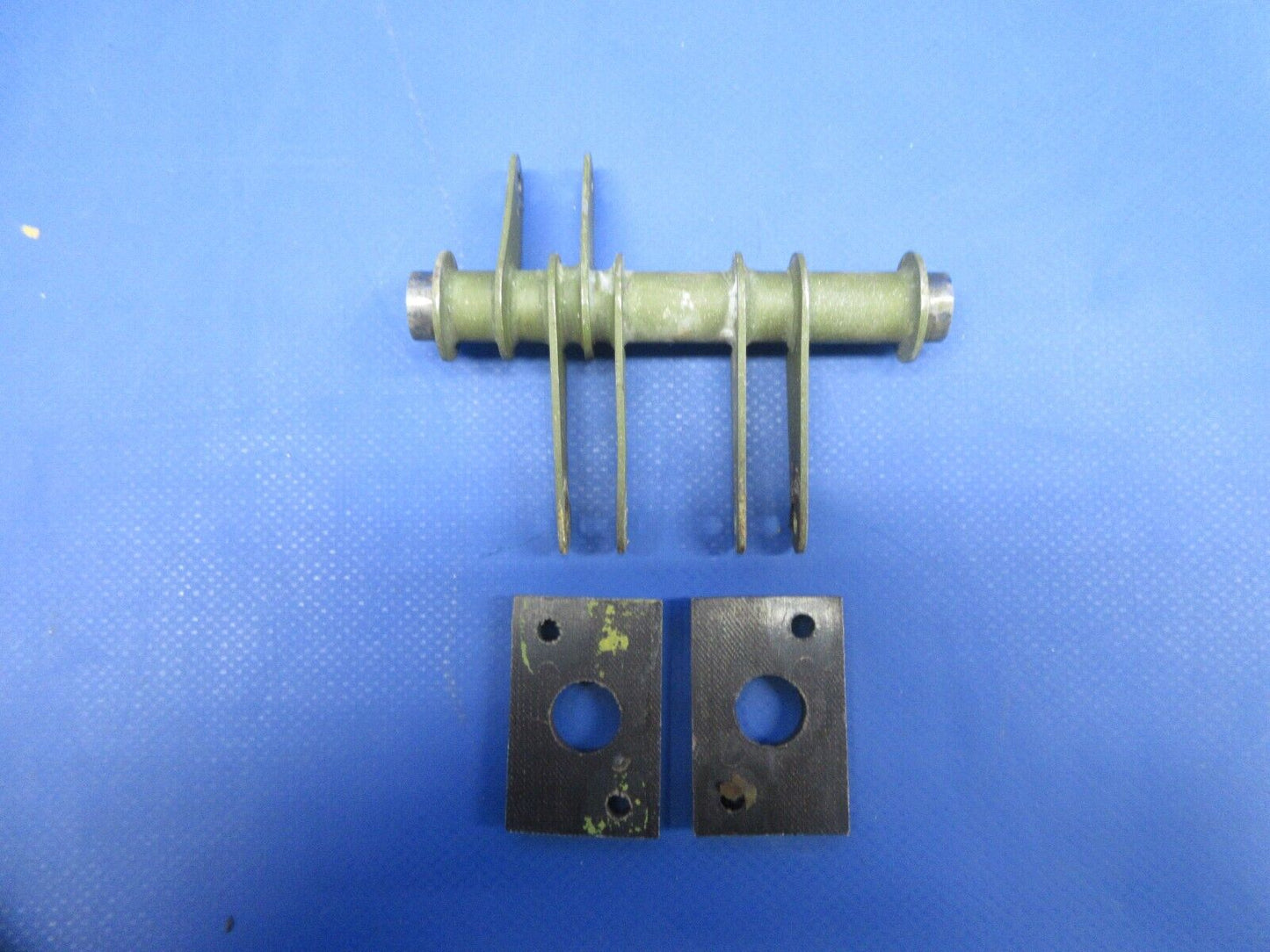 Mooney M20 / M20C Trim Assist Bellcrank Assembly P/N 740036 (1024-786)