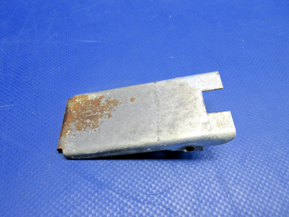 Cessna 150 / 152 RH Cabin Door Latch P/N 0511260-2 FOR PARTS (0926-899)7
