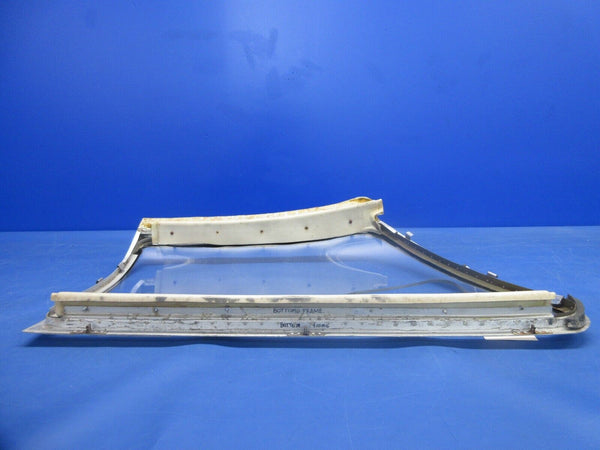 Cessna 310 / 310R Emergency Pilot Window P/N 0891107-2 (1024-2117)