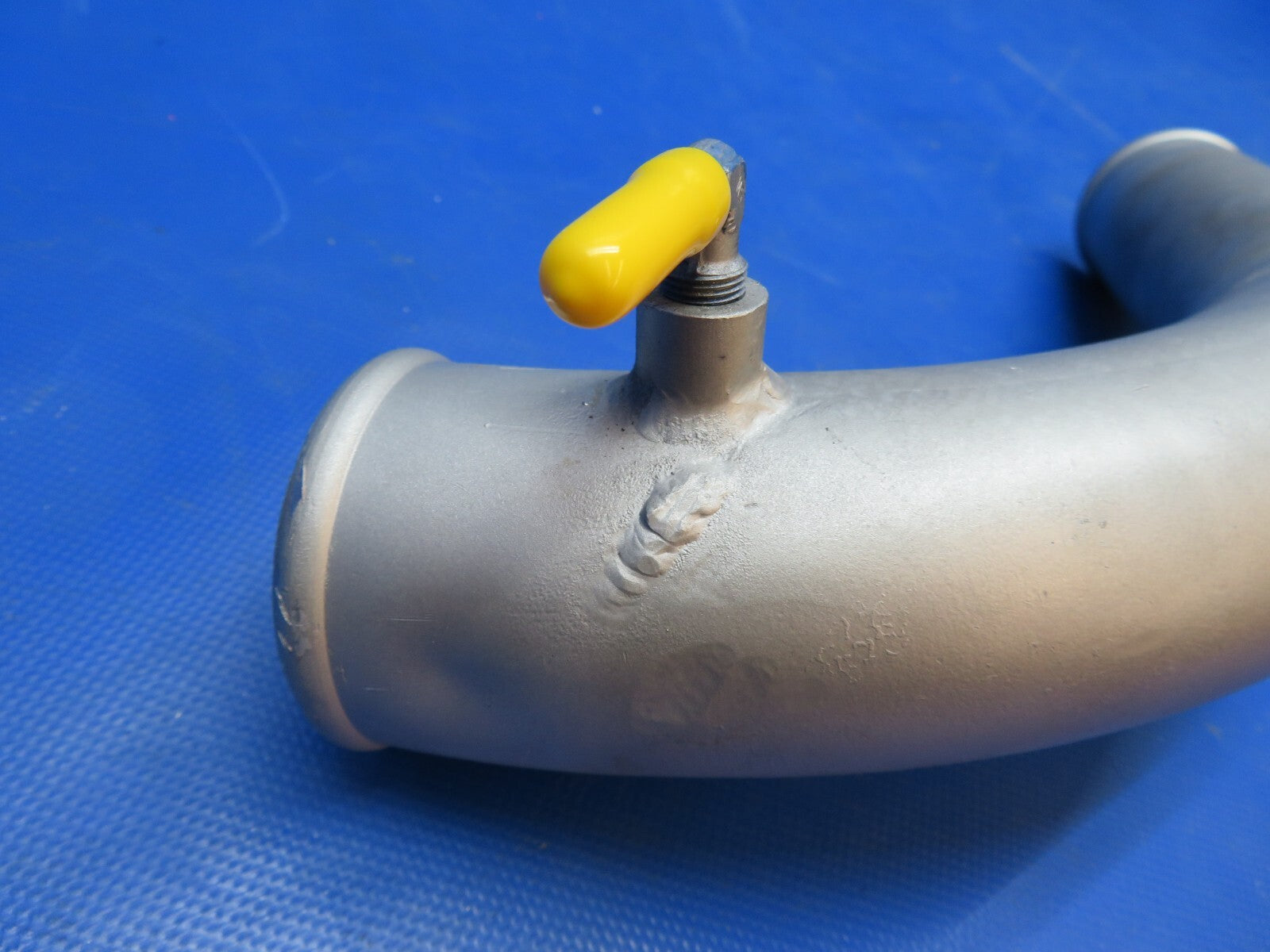 Continental IO-470-U Elbow Intake Manifold Tube P/N 629597 (0324-157)2