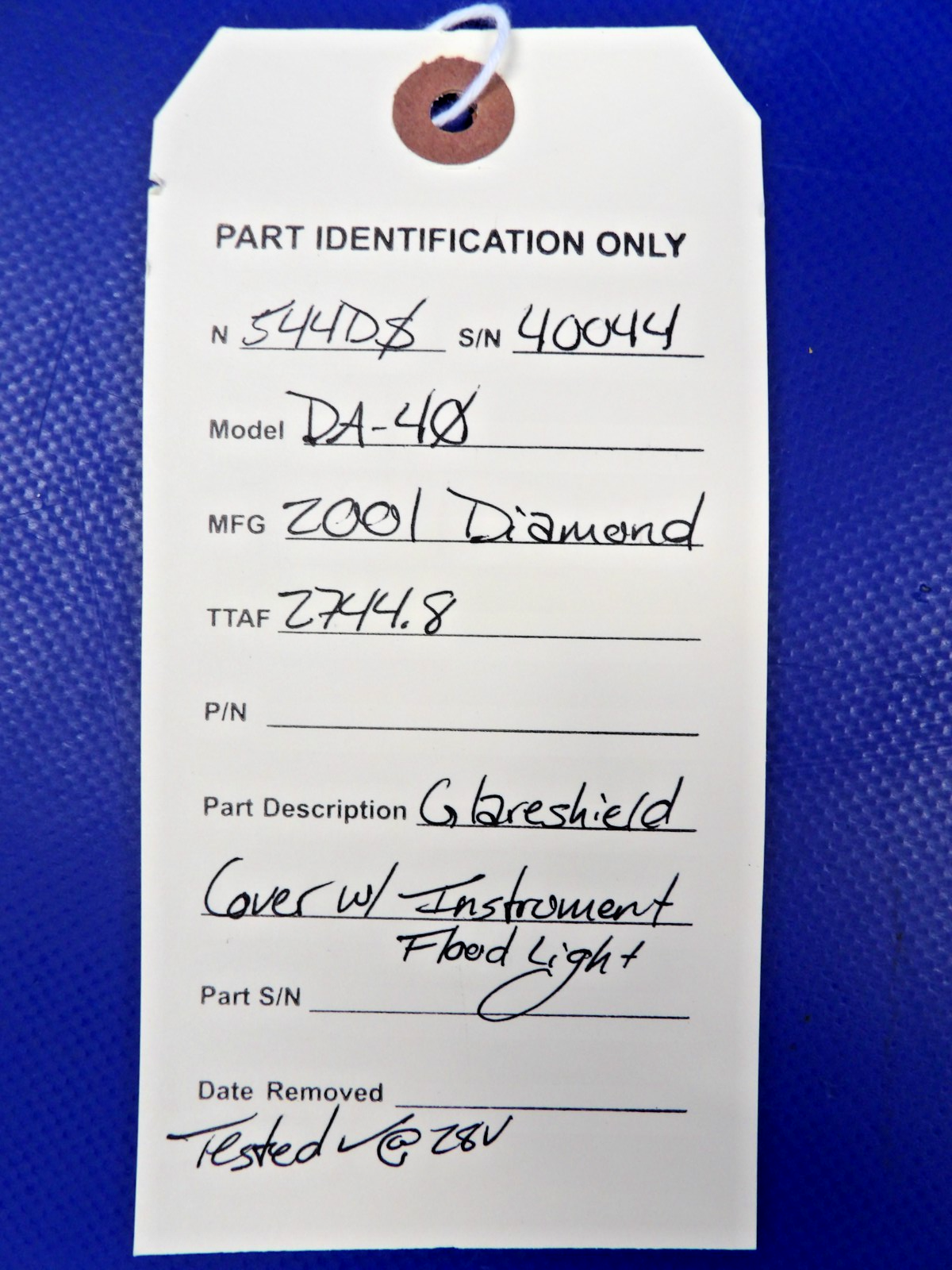 Diamond DA-40 Glareshield Cover w/ Instrument Flood Light TESTED (0626-2050)9