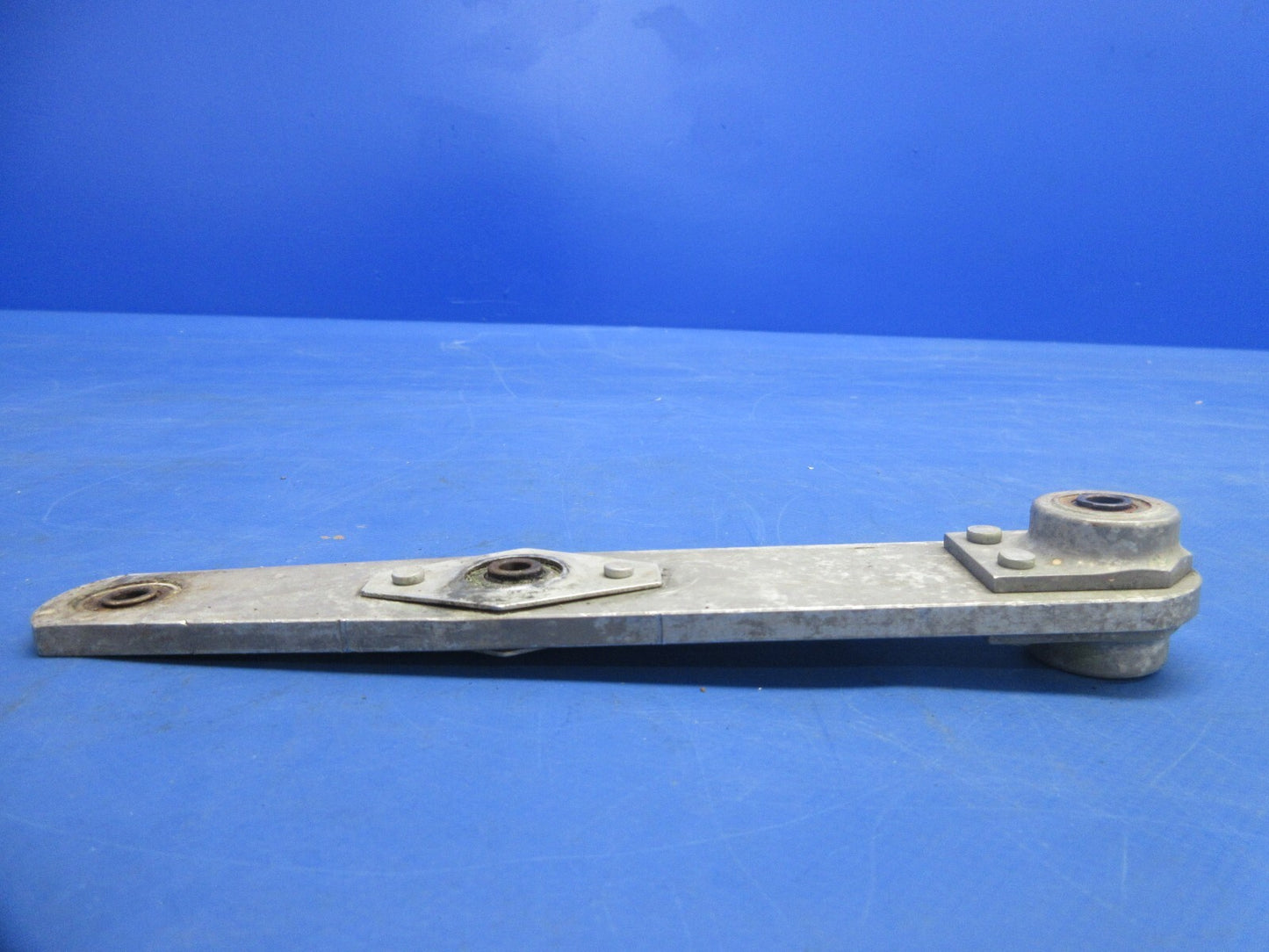 Bell 47J-2 Mast Control Stabilizer Bar Mixing Lever P/N 47-140-242-3 (1124-896)6