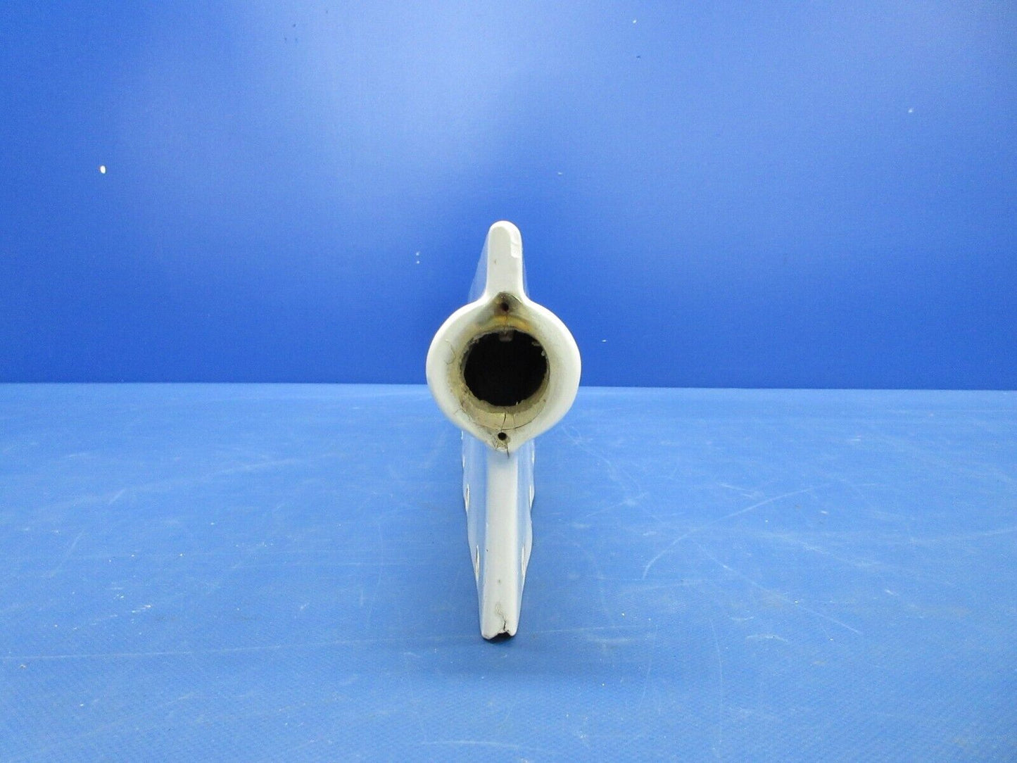 Piper PA-34-200T Seneca II Rudder Tip Fairing Assy P/N 95907-00 (0524-2073)