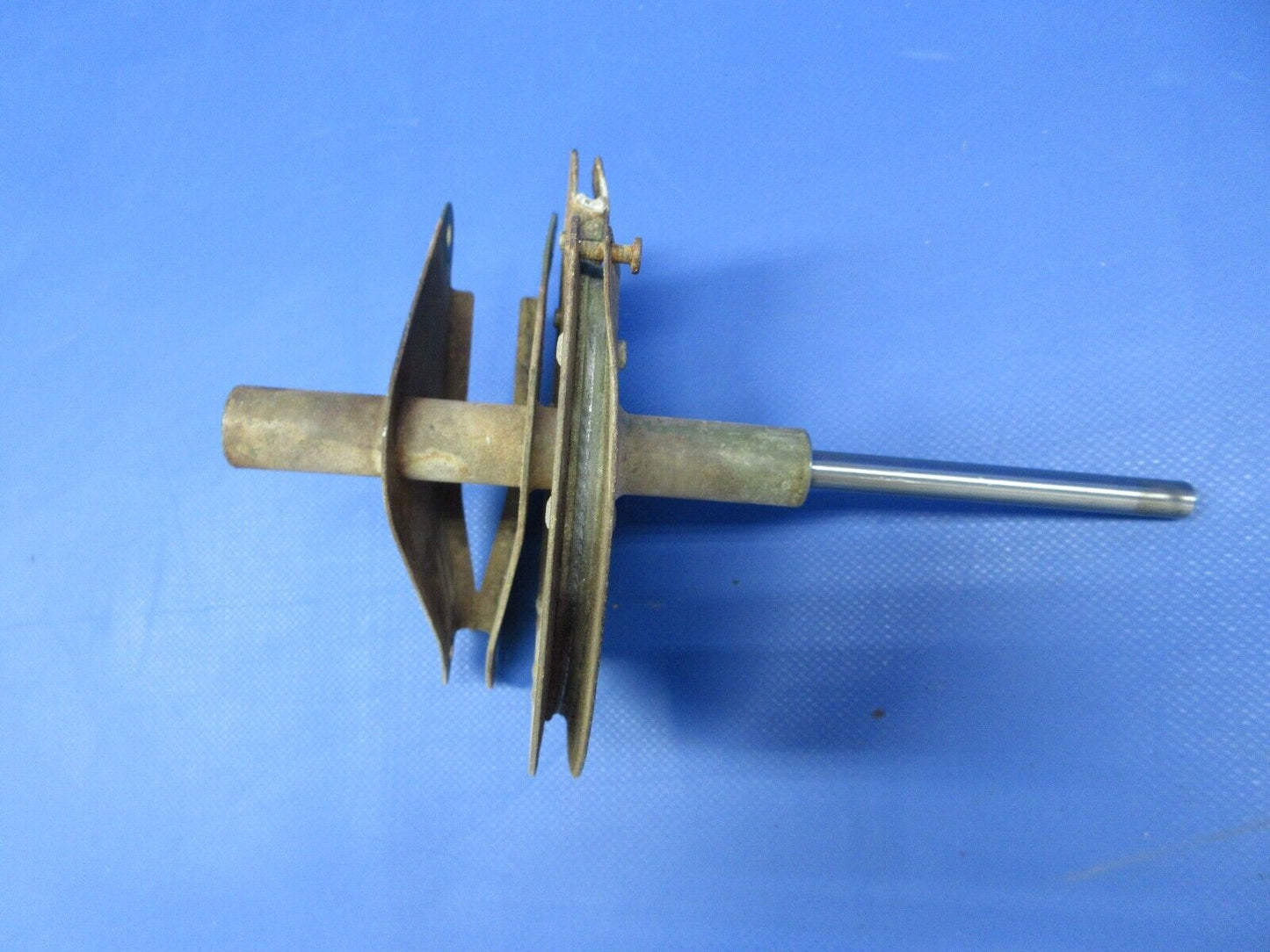 Cessna 150 / 150G Left Flap Drive Pulley P/N 0760612-1 (0624-1424)
