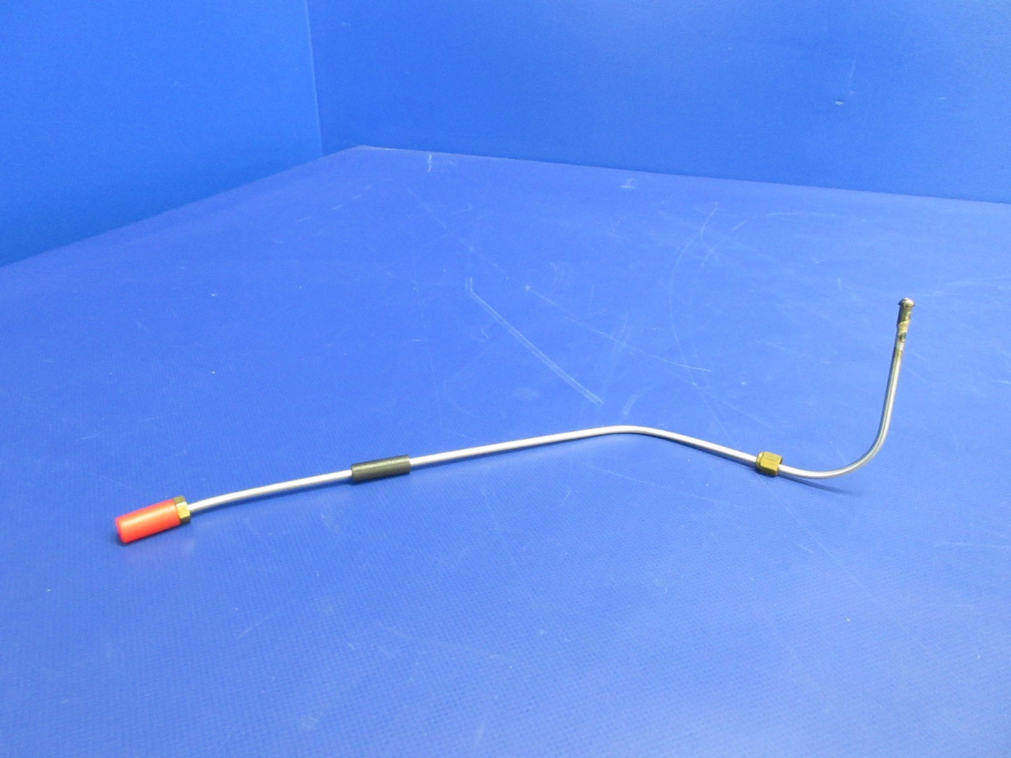 Continental Fuel Injection Bend Tube #4 Cylinder P/N 649104 NOS (0426-772)9