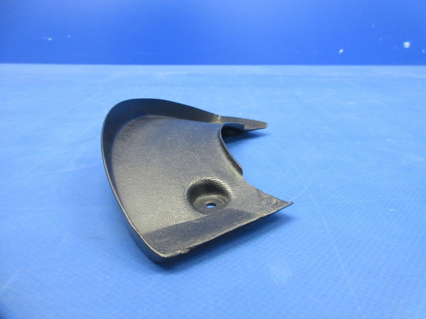 Piper PA-32RT-300T Fuel Selector & Cowl Flap Control Cover 695-12 (0924-913)