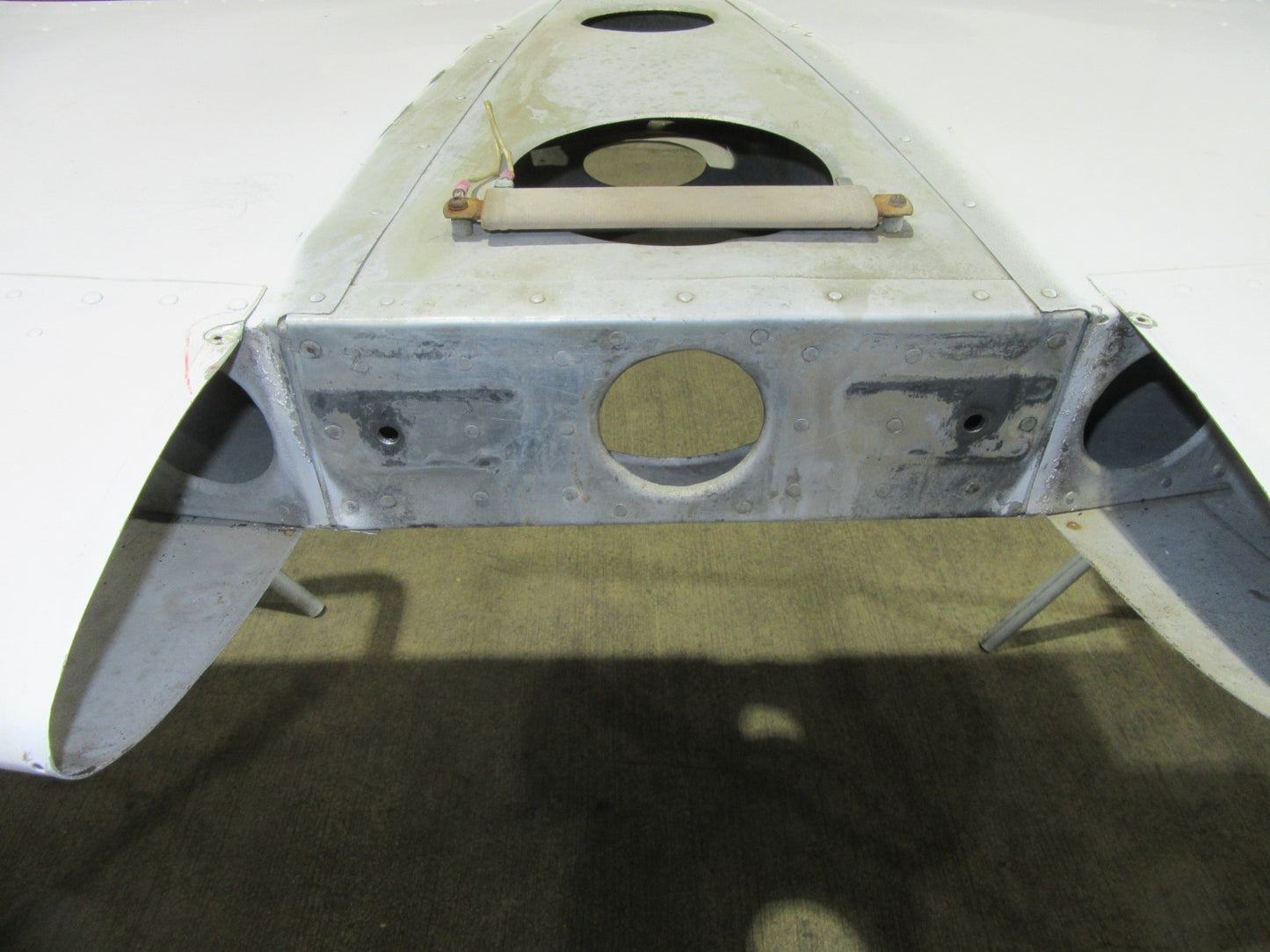 Cessna 172 / 172P / 172RG Horizontal Stabilizer P/N 2432000-201 (0326-38)3