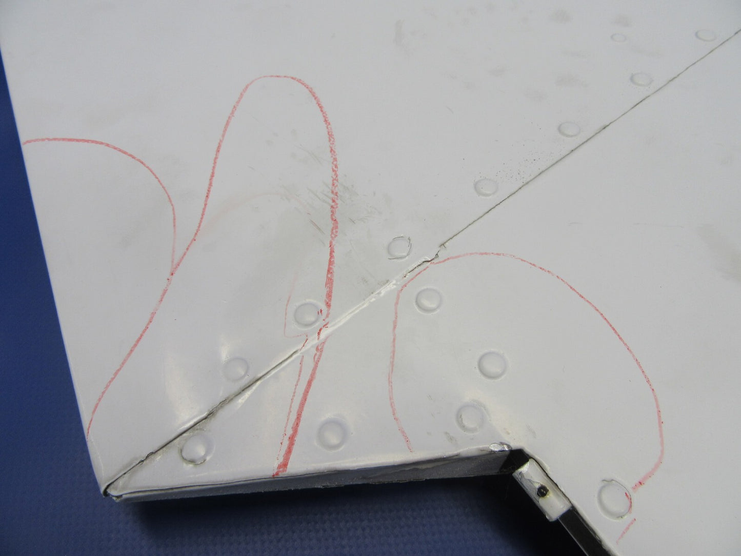 Cessna 310 / 310R Rudder P/N 0831002-51, 0831002-61 (1124-11)4