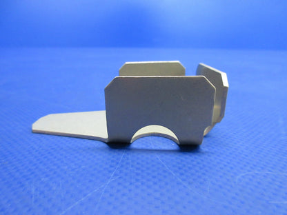 Cirrus SR20 / SR22 Vertical Top Hinge P/N 20101-007 LOT OF 2 NOS (0326-1011)5